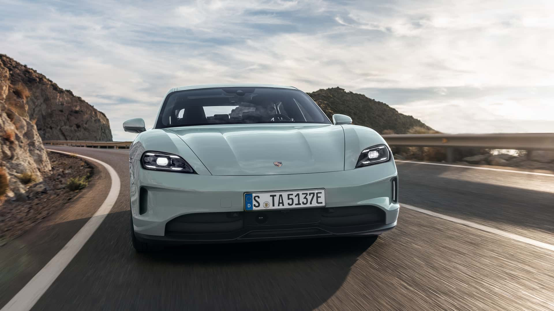 Porsche Taycan 2025 року