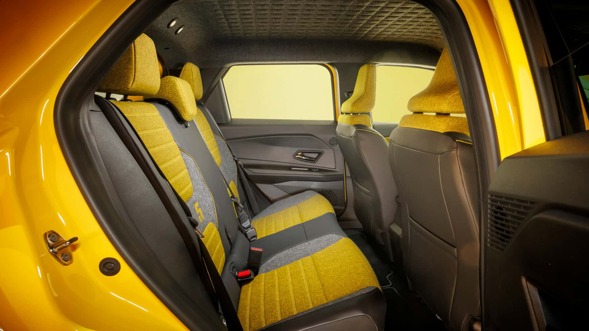 Renault 5 E-Tech Electric 2024 року