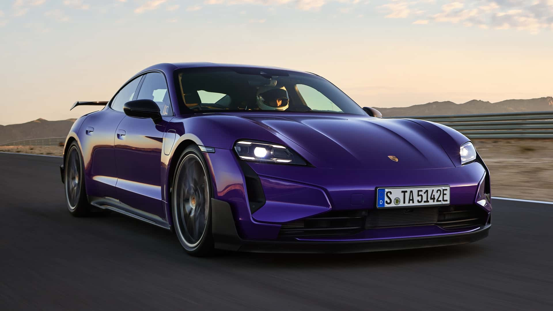 Porsche Taycan Turbo GT 2025 року