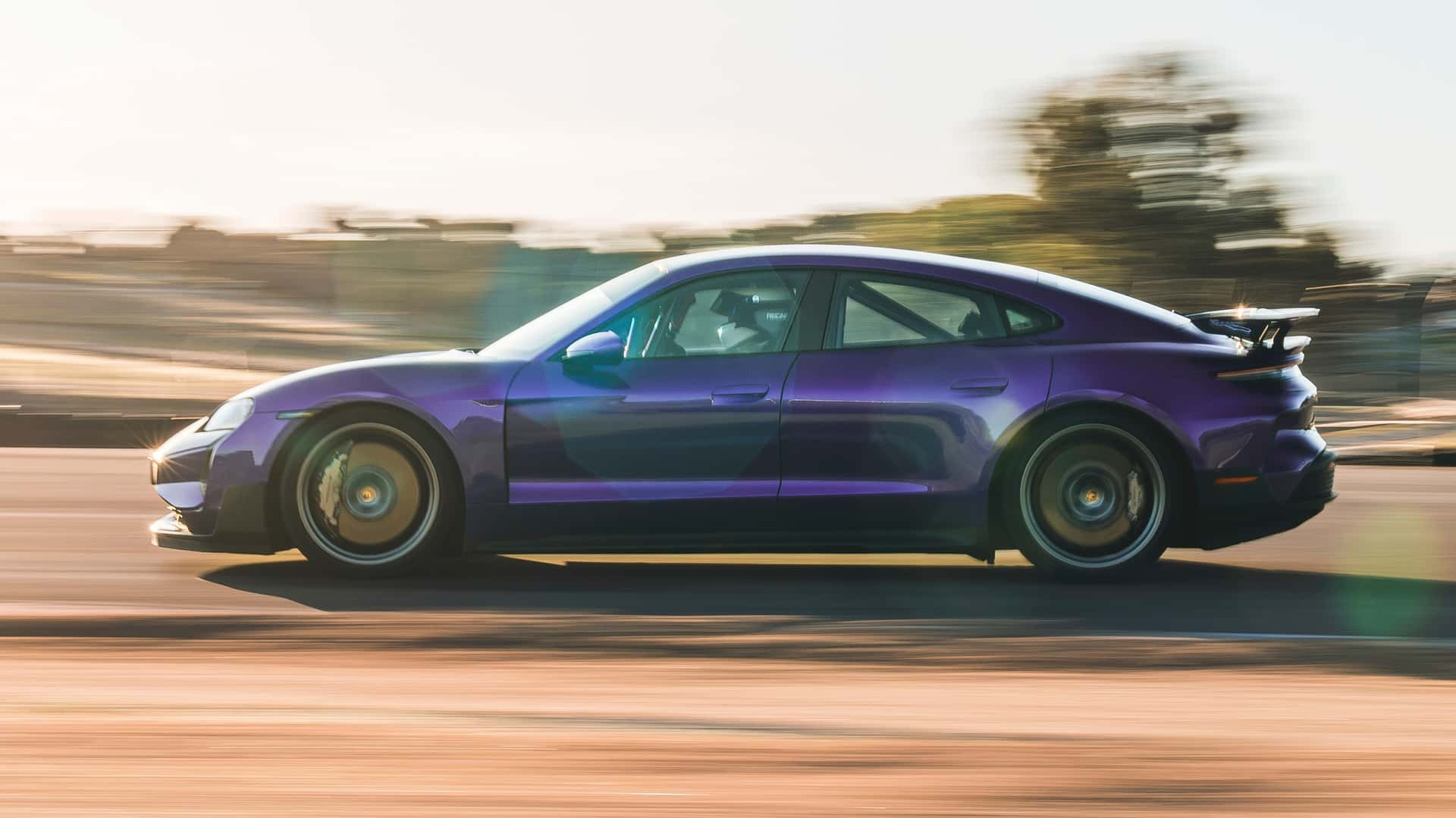 Porsche Taycan Turbo GT 2025 року