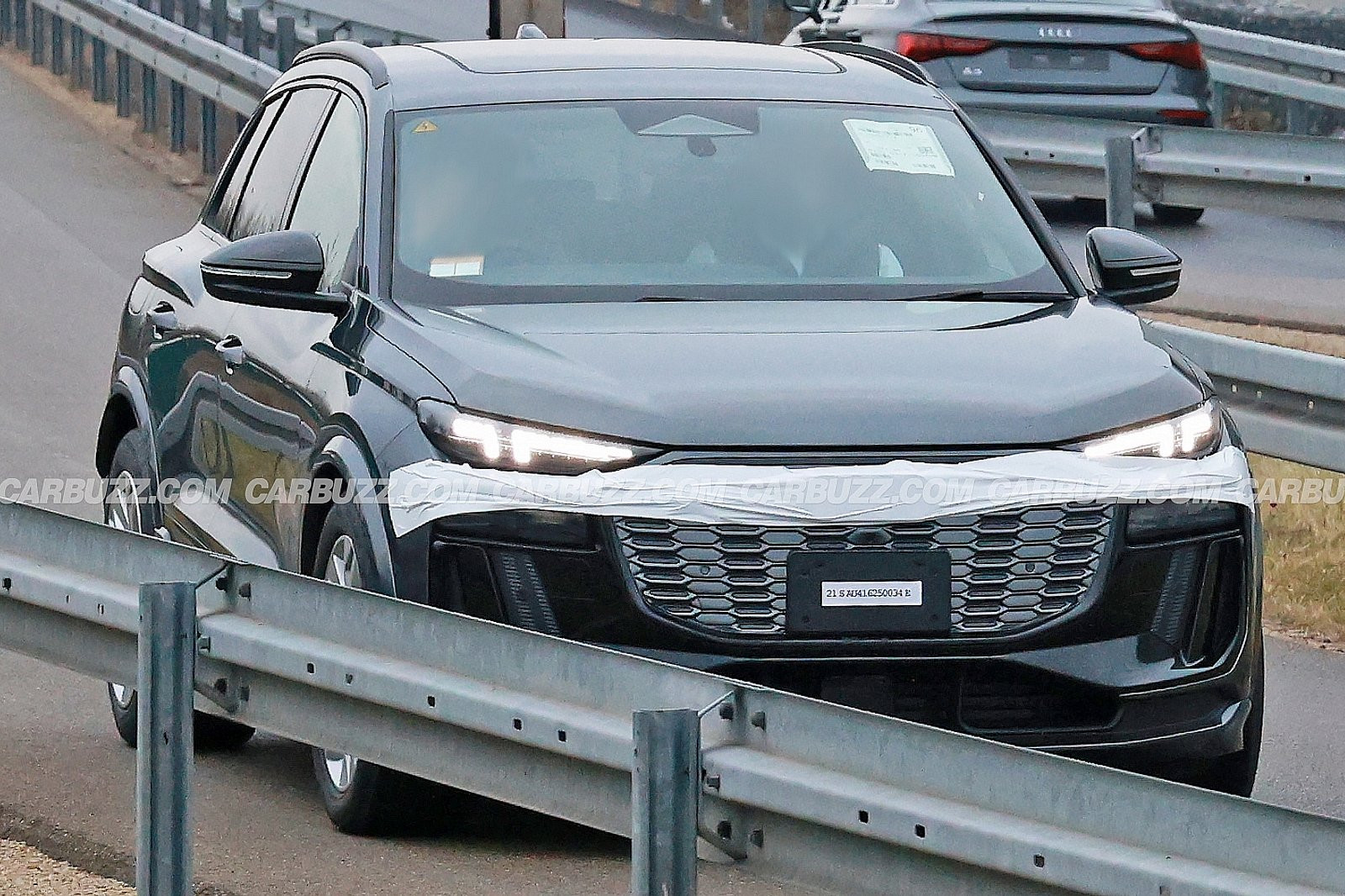 Audi Q6 e-tron 2024 року