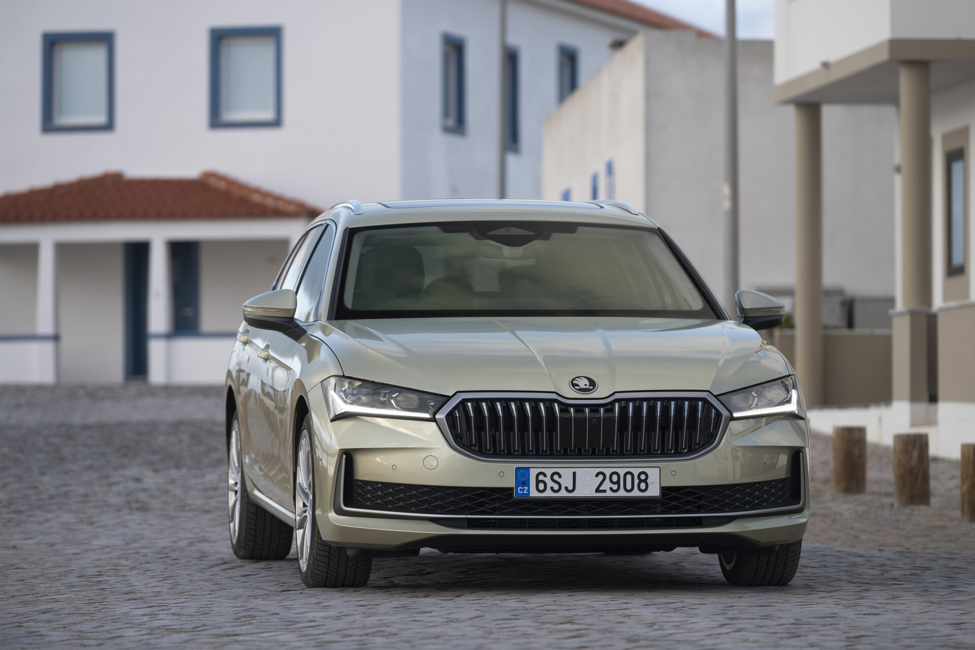 Skoda Superb Combi 2024 року