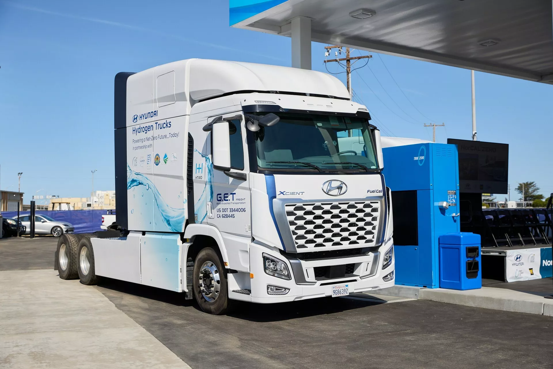 Hyundai XCIENT Fuel Cell