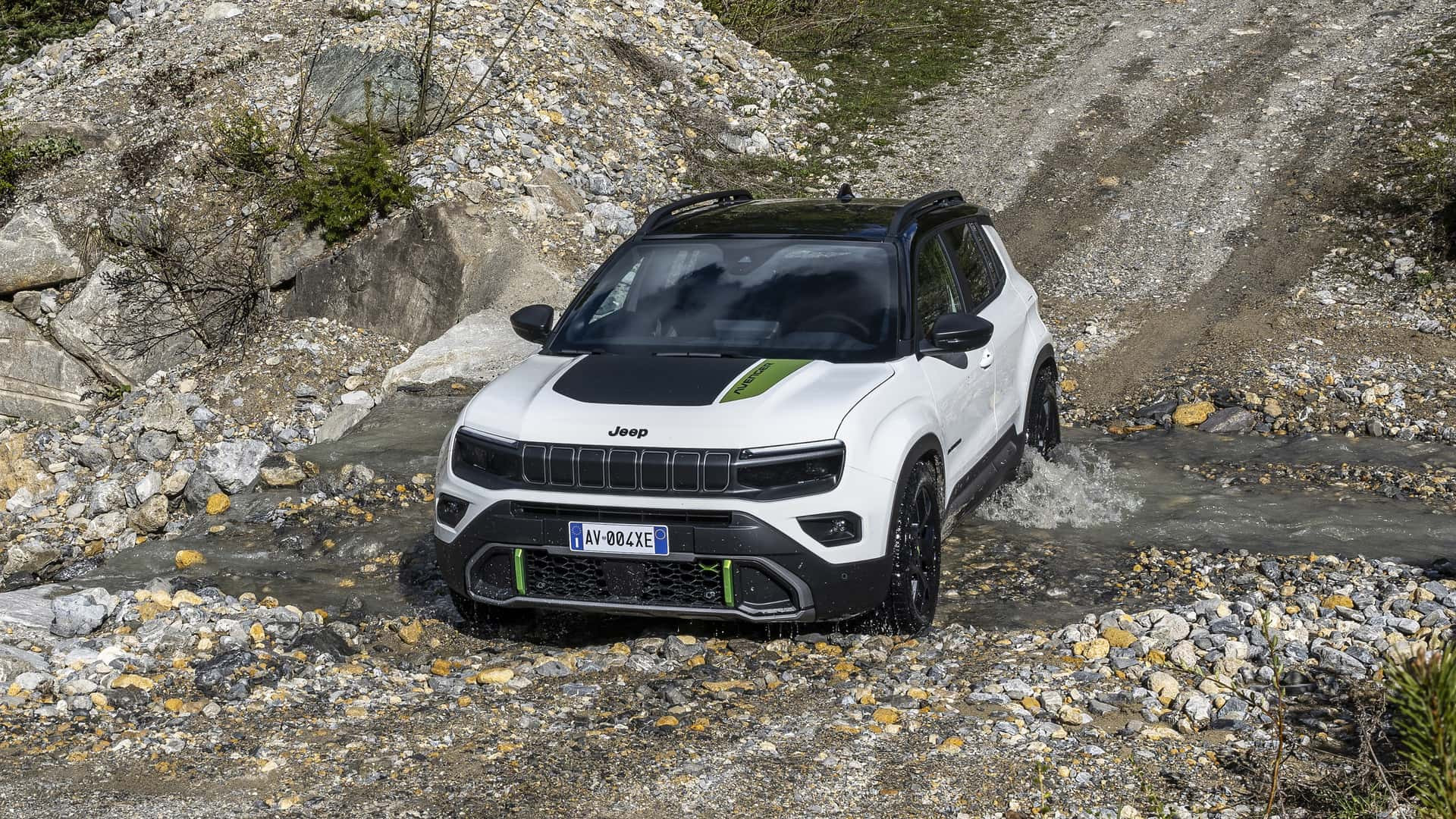 Jeep Avenger 4xe 2024 року