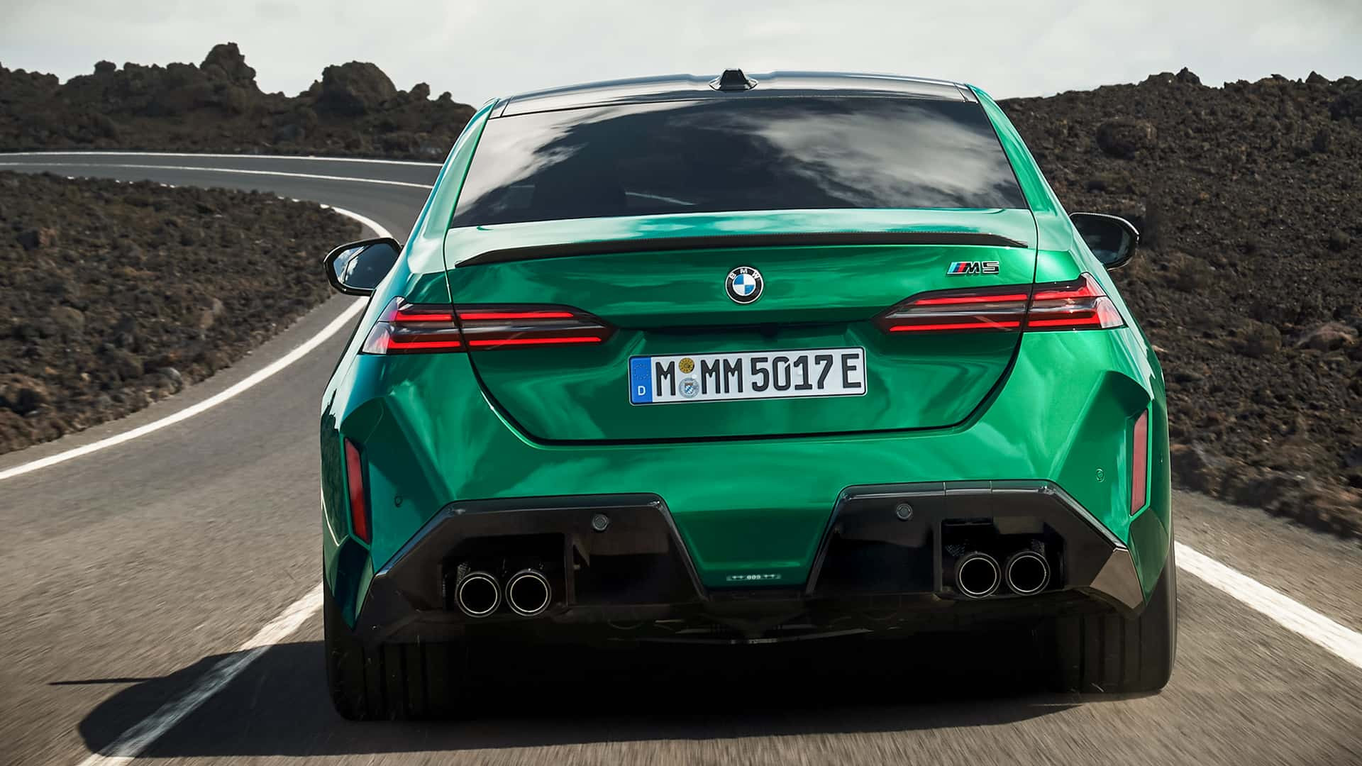 BMW M5 2025 року