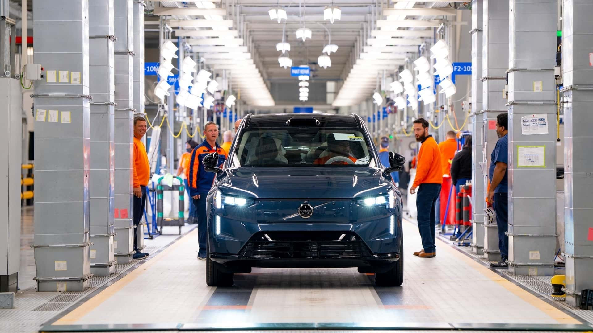 Volvo EX90