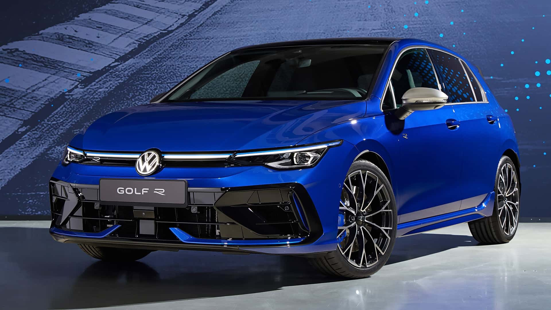 Volkswagen Golf R 2024 року