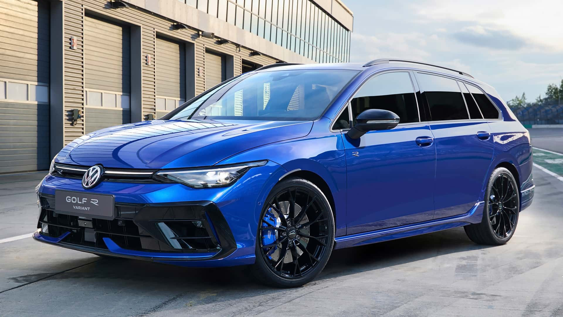 Volkswagen Golf R Variant 2024 року