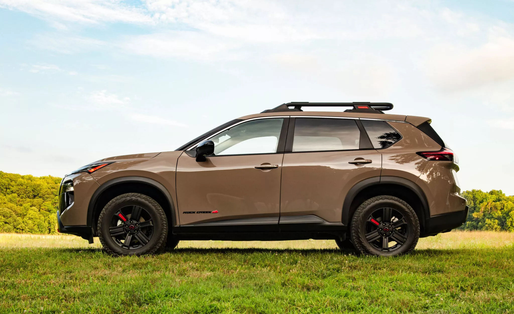 Nissan Rogue Rock Creek 2025 року