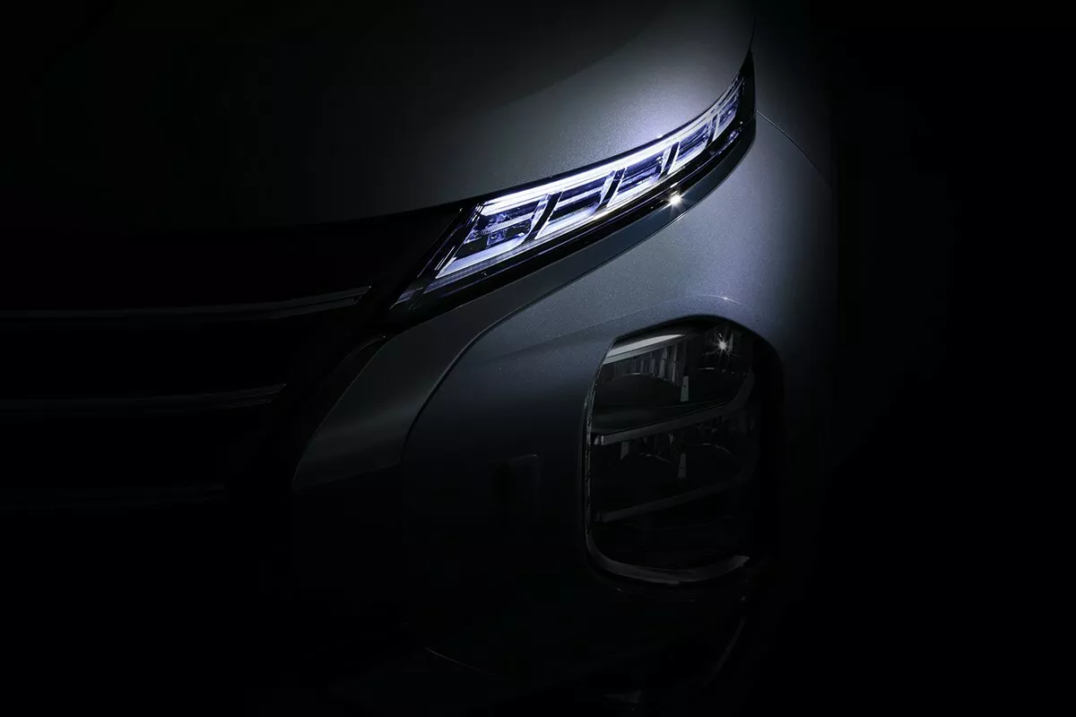 Mitsubishi Outlander PHEV 2025 року