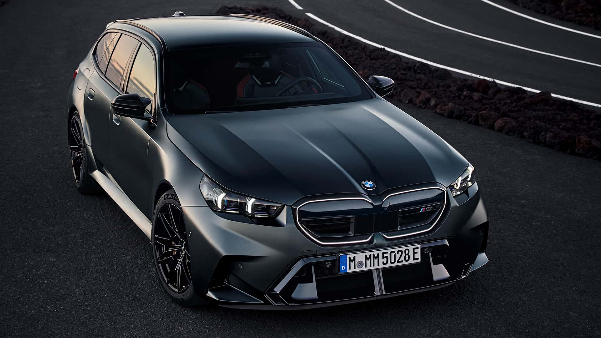 BMW M5 Touring 2024 року