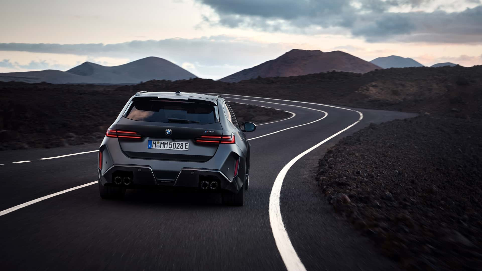 BMW M5 Touring 2024 року