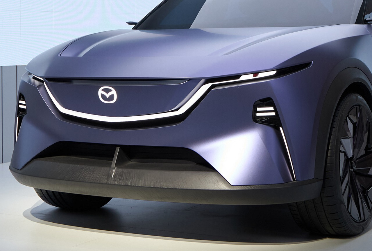 Mazda Arata