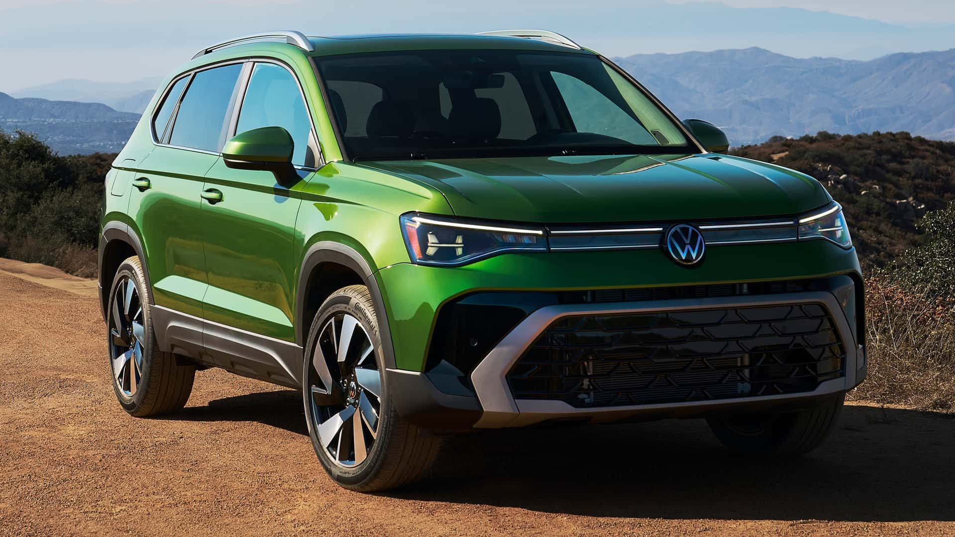 Volkswagen Taos 2025 року