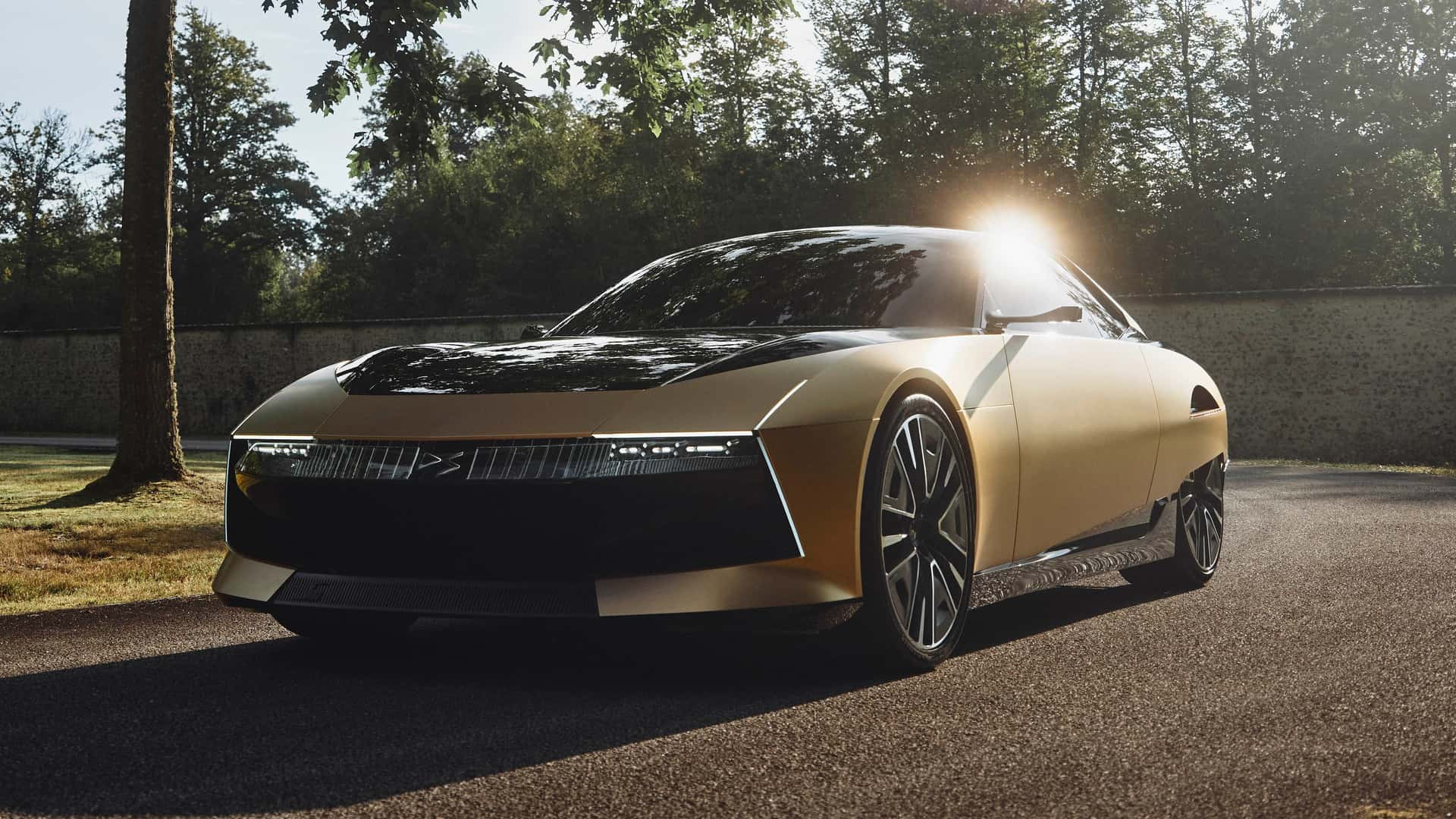 DS SM Tribute 2024 року