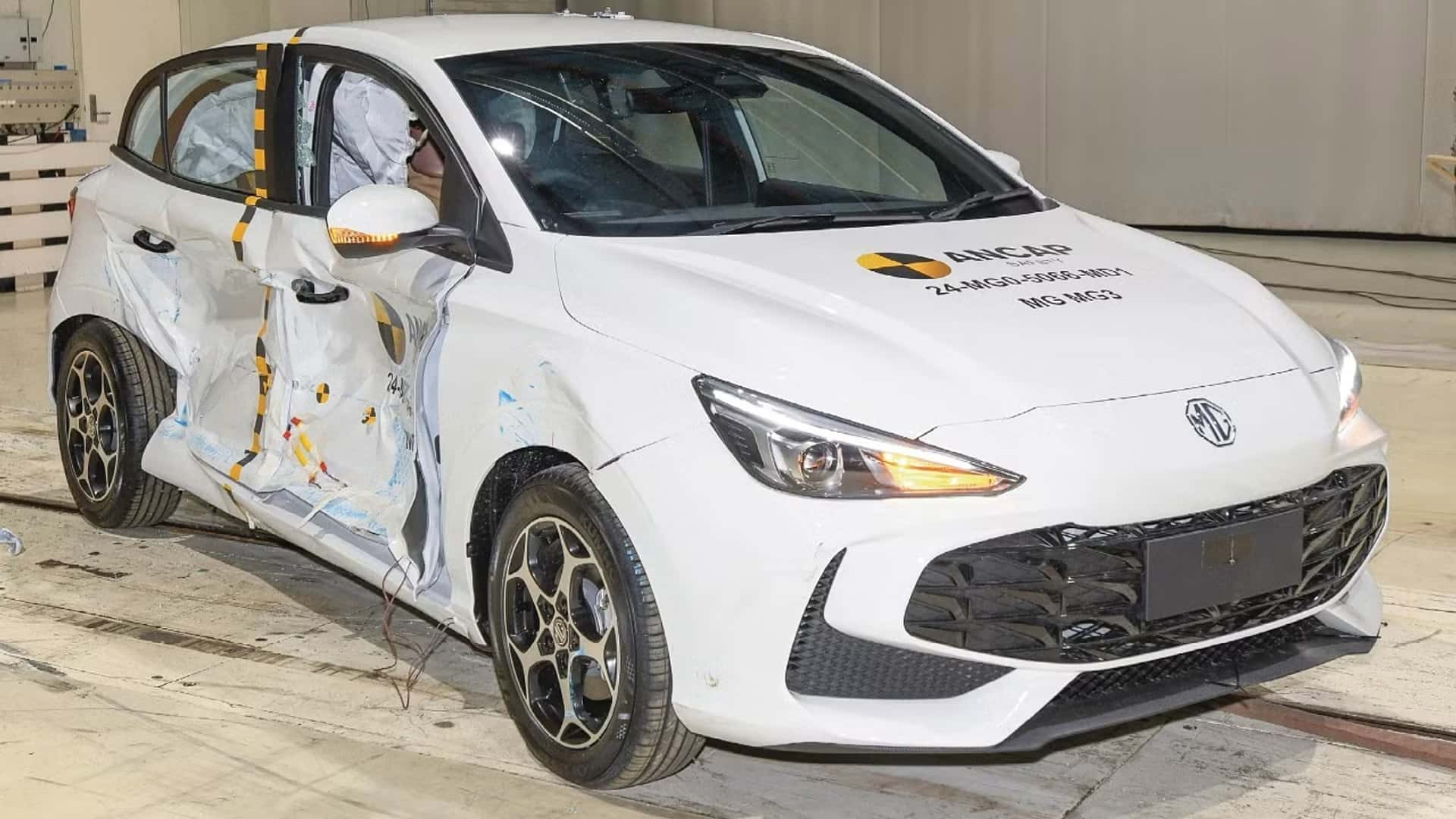 Краш-тест MG3