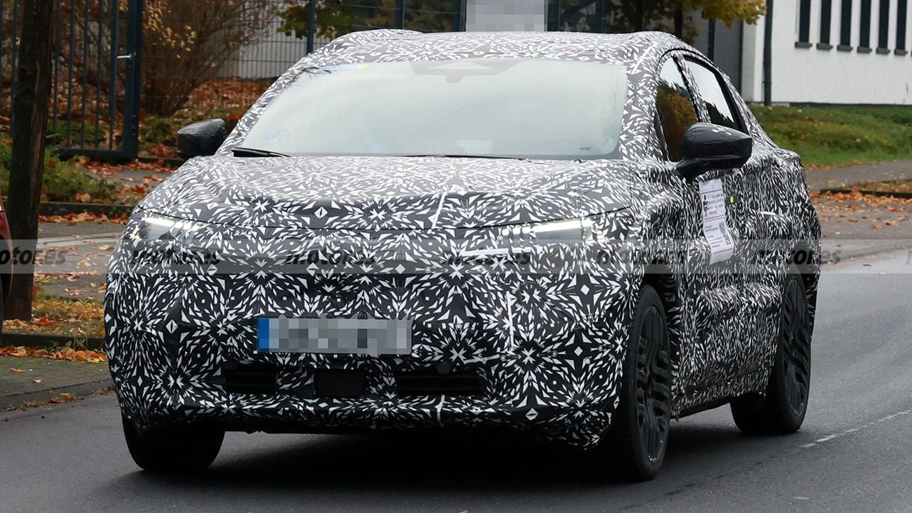 Nissan Leaf 2025 року