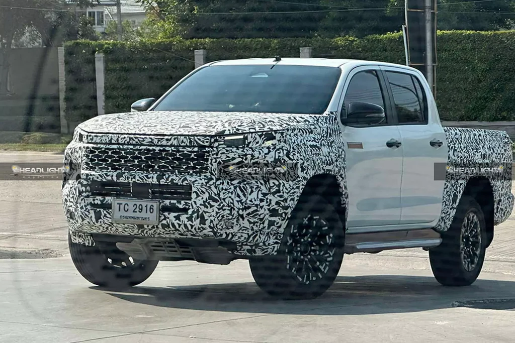 Toyota Hilux Travo 2025 року