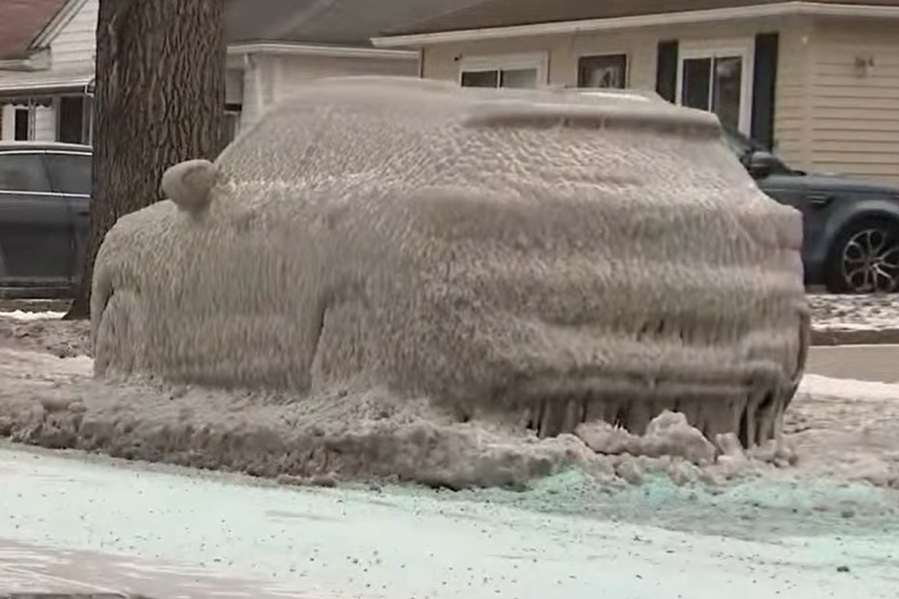 автомобілі лід аварія