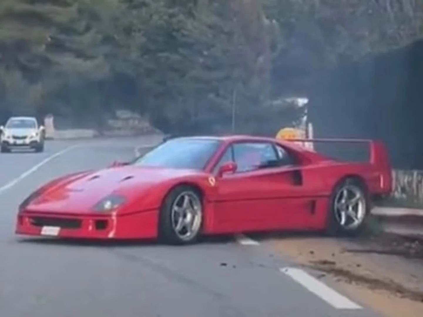 Ferrari F40 Ландо Норріс