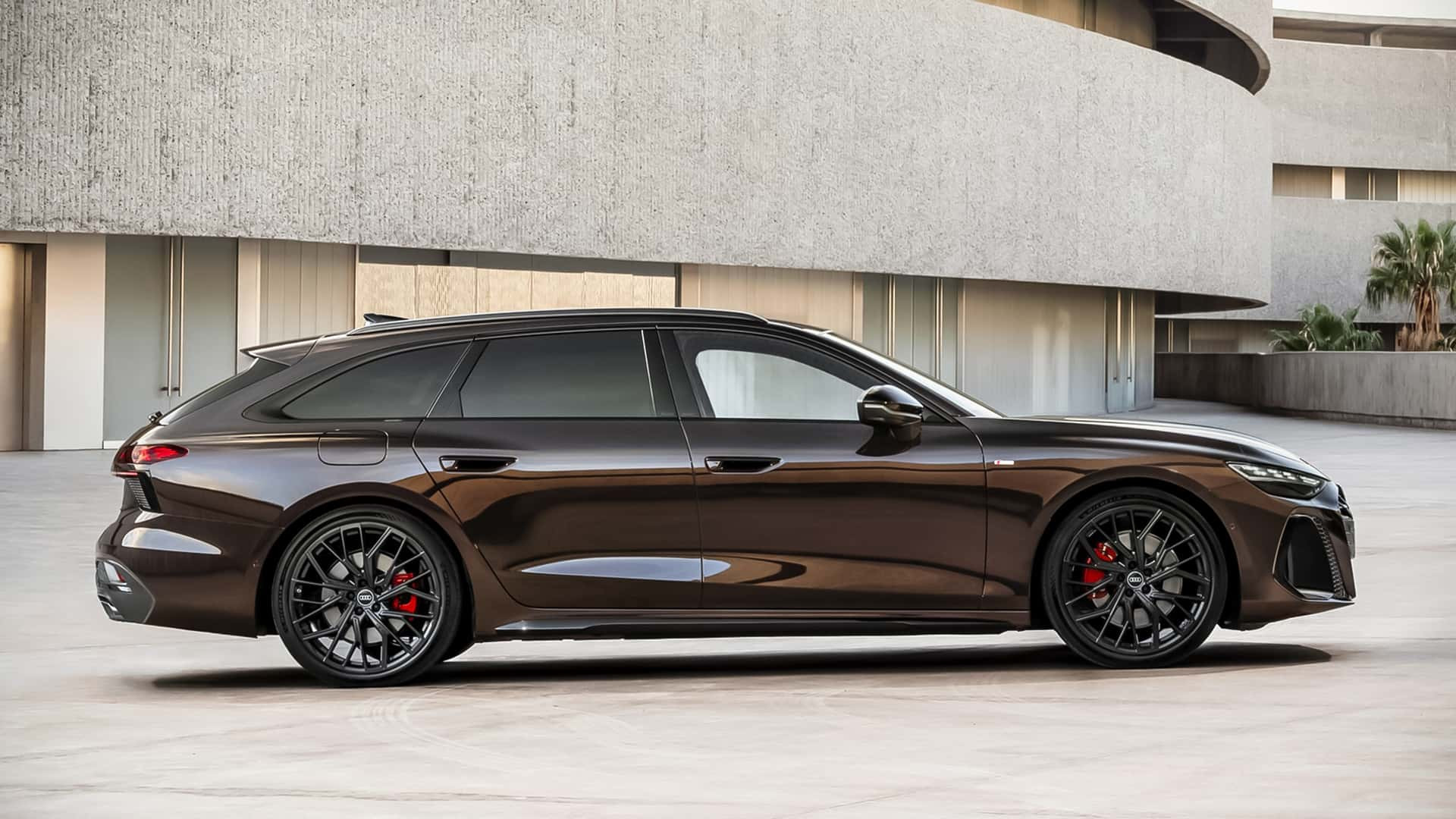 Audi A6 Avant 2025 року