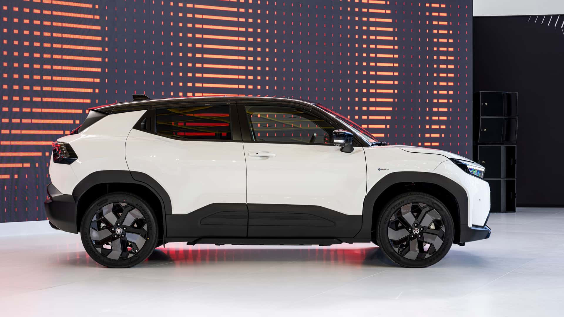 Toyota Urban Cruiser 2025 року