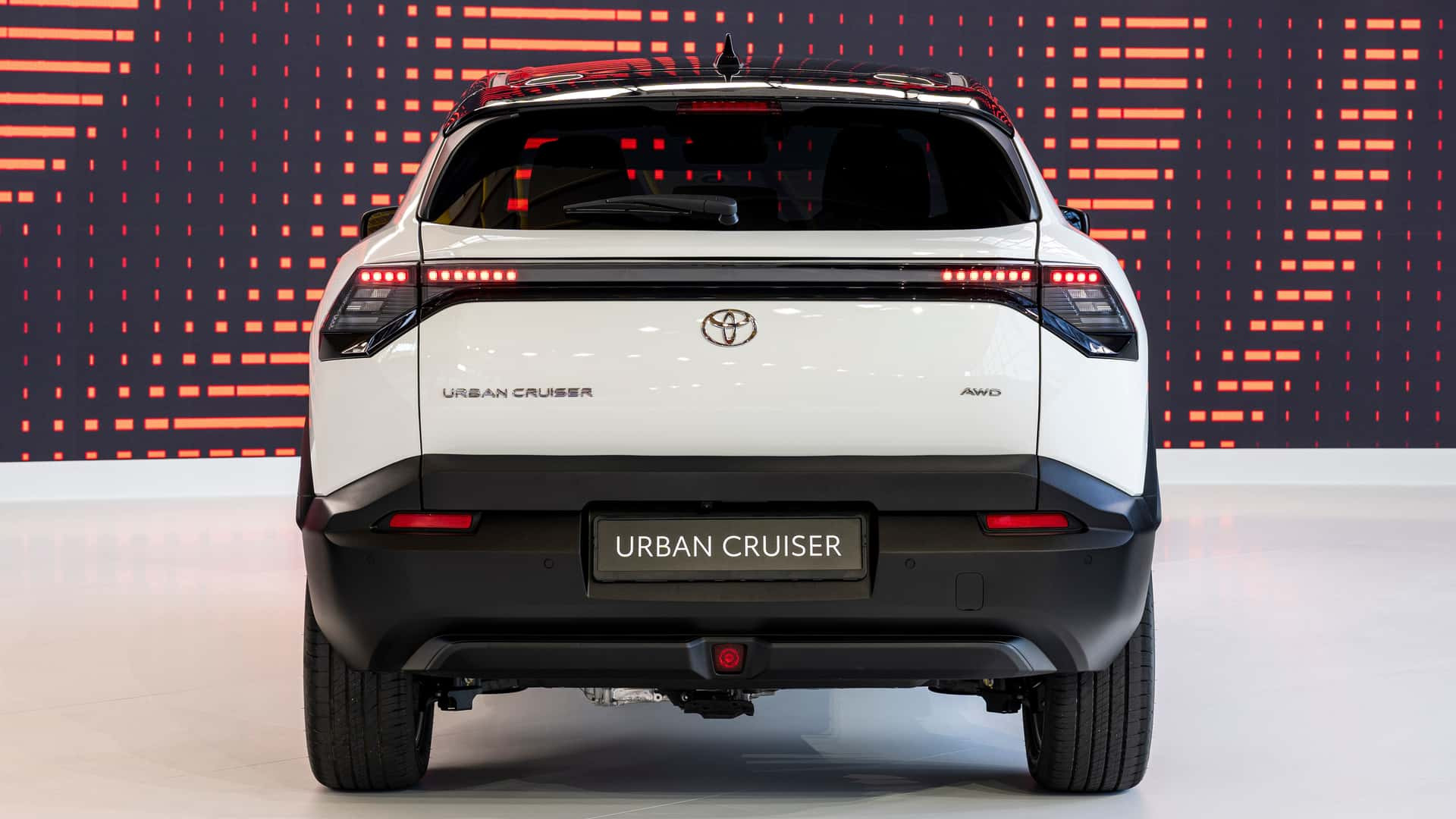 Toyota Urban Cruiser 2025 року