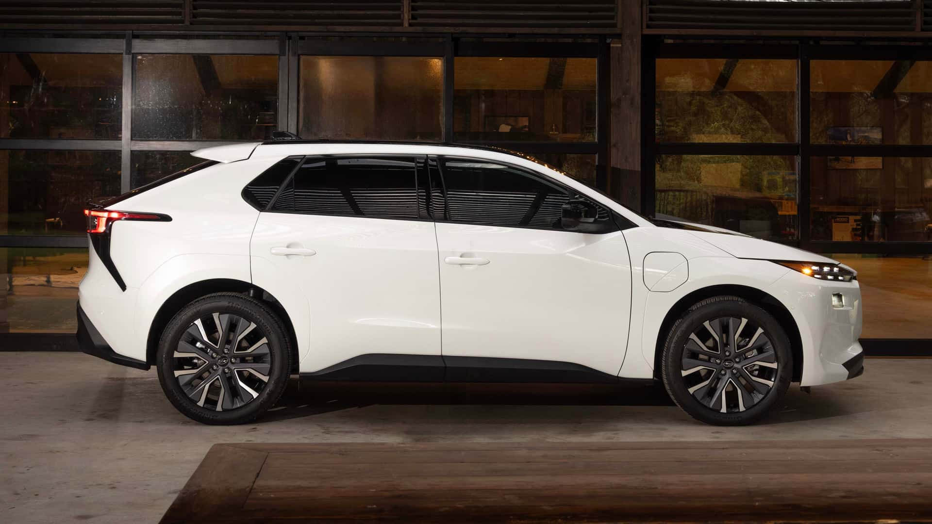 Subaru Solterra 2026 року