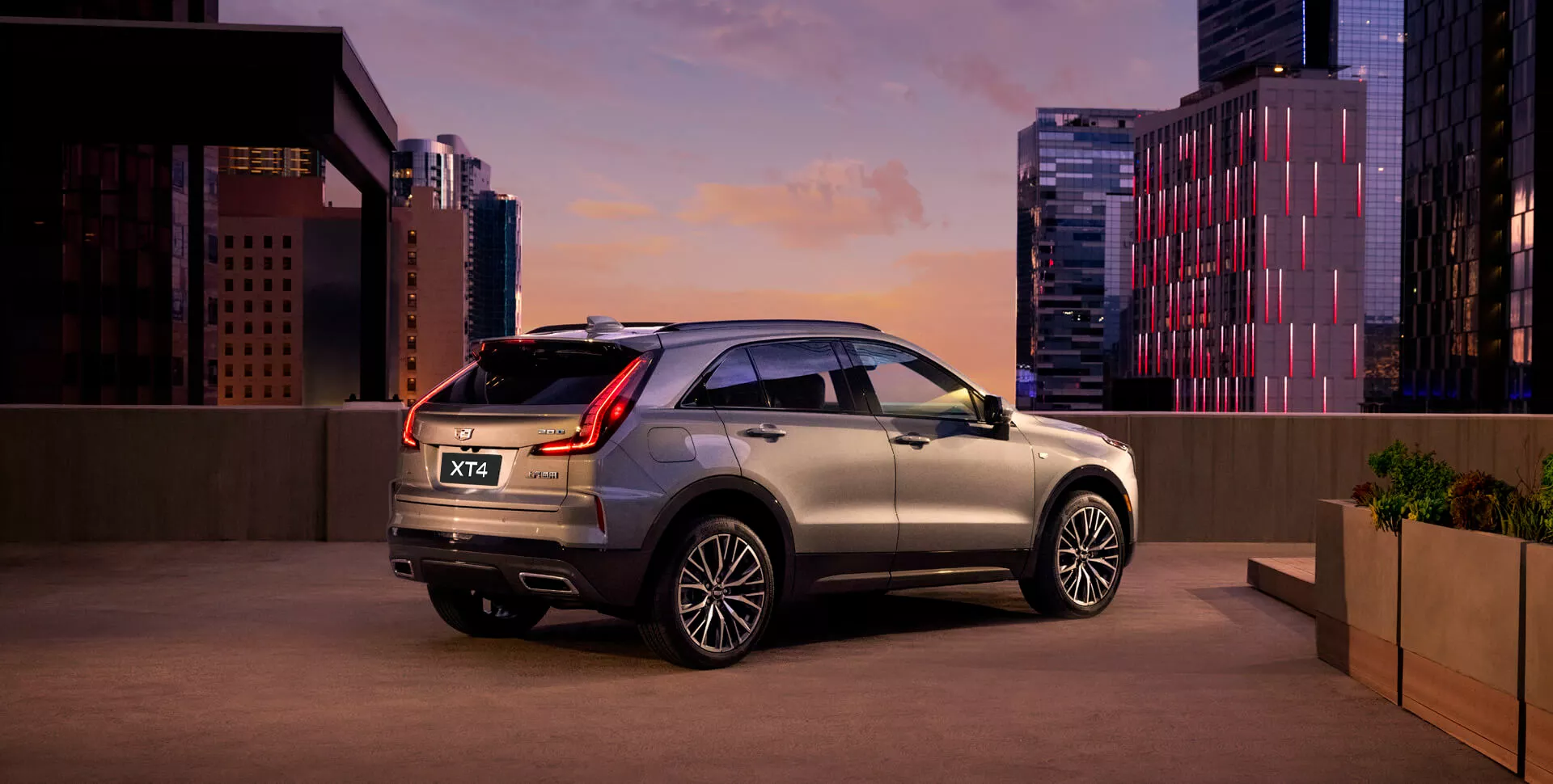 Cadillac XT4 2025 року