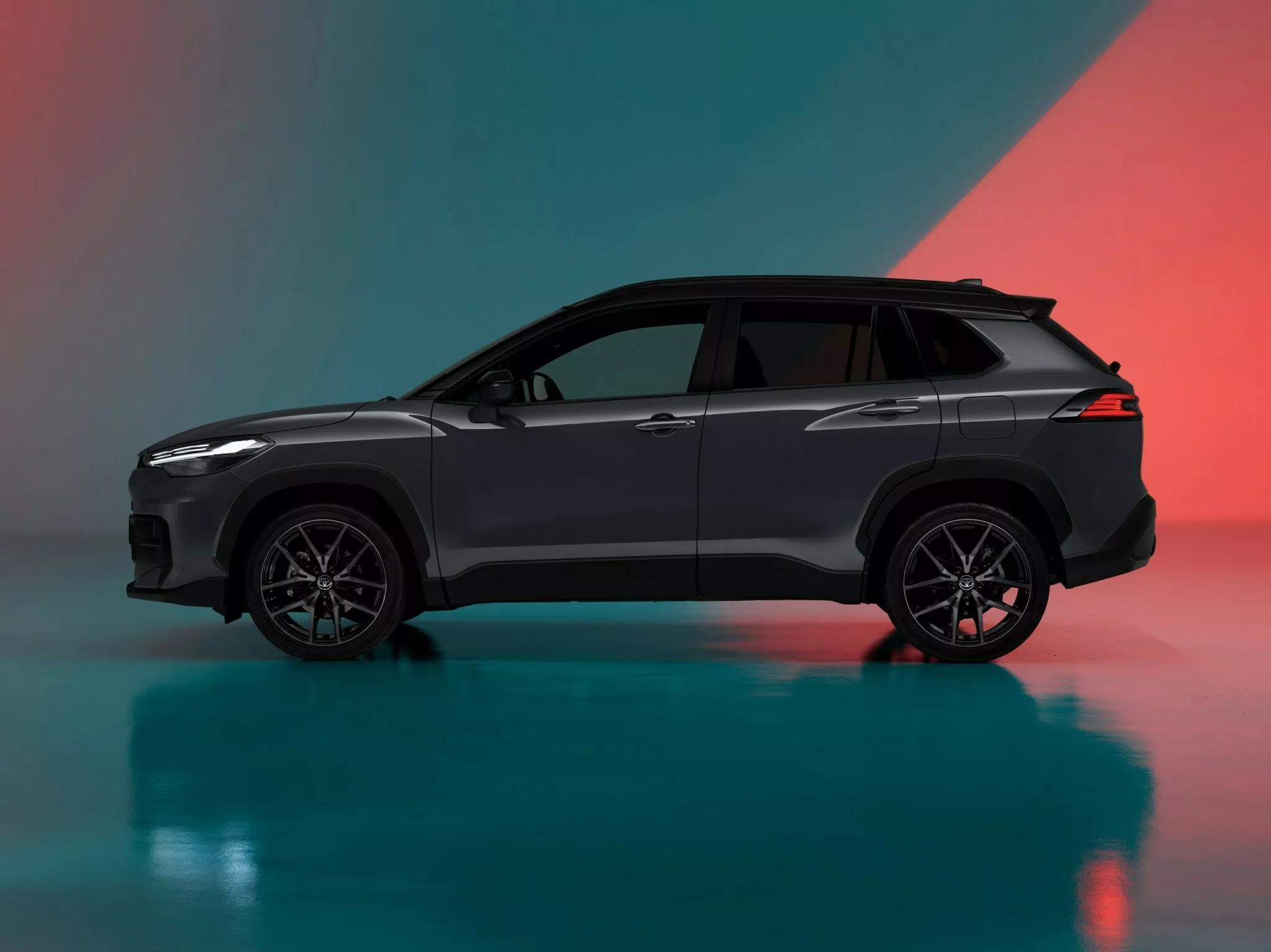 Toyota Corolla Cross GR Sport 2025 року