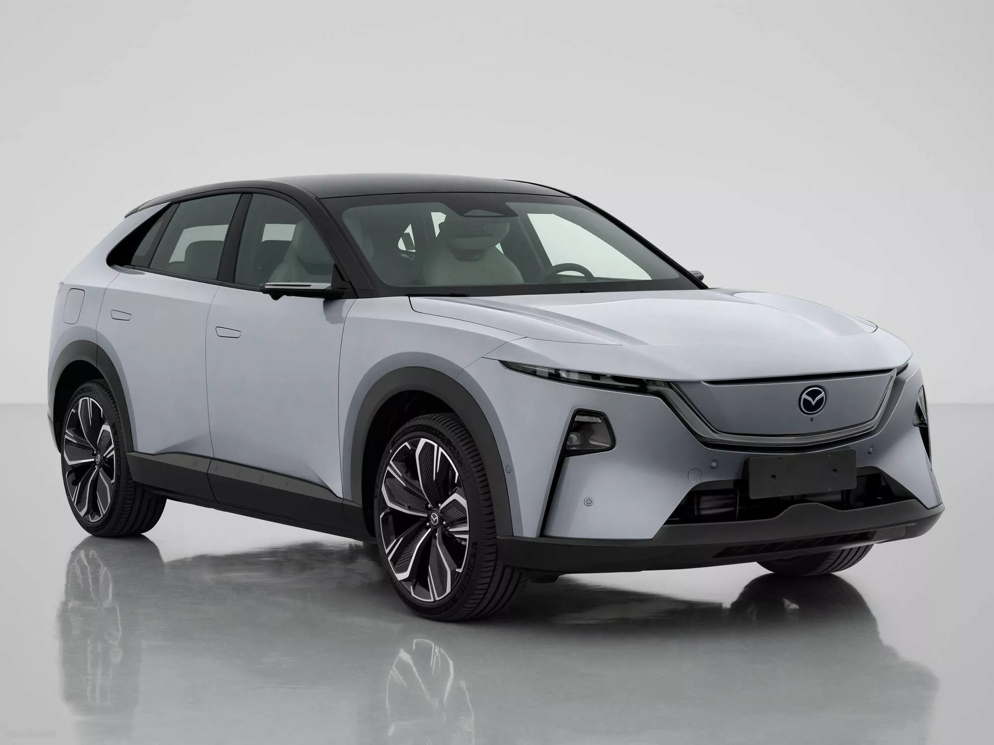 Новий кросовер Mazda приголомшив характеристиками - Motorcar