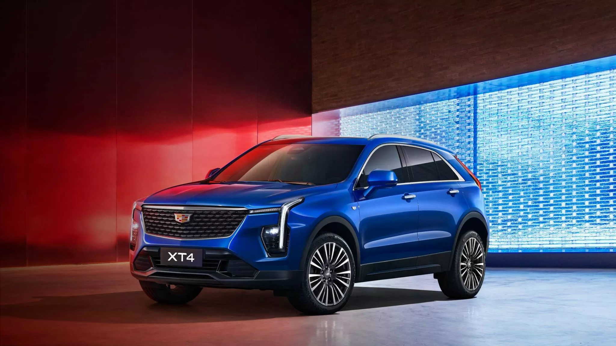 Cadillac XT4 2025 року