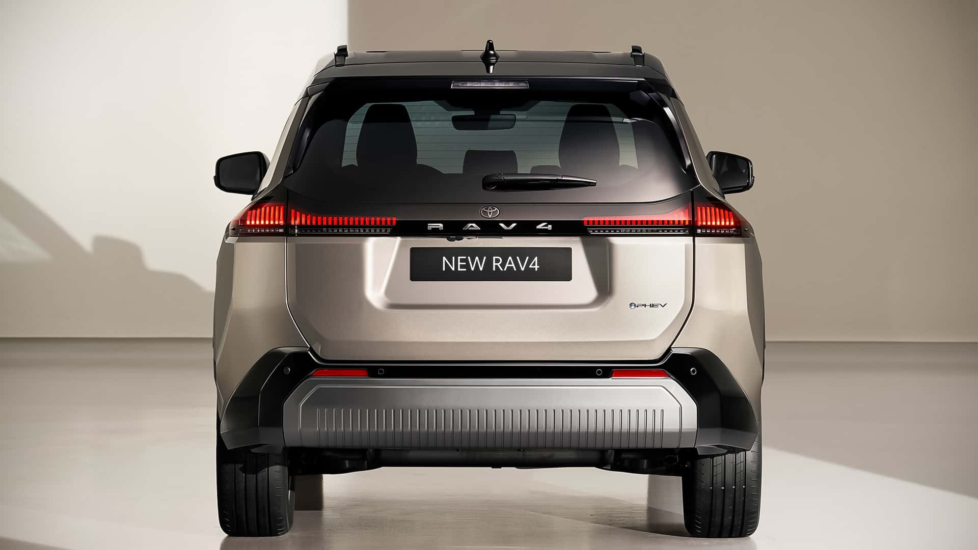 Toyota RAV4 2026 року