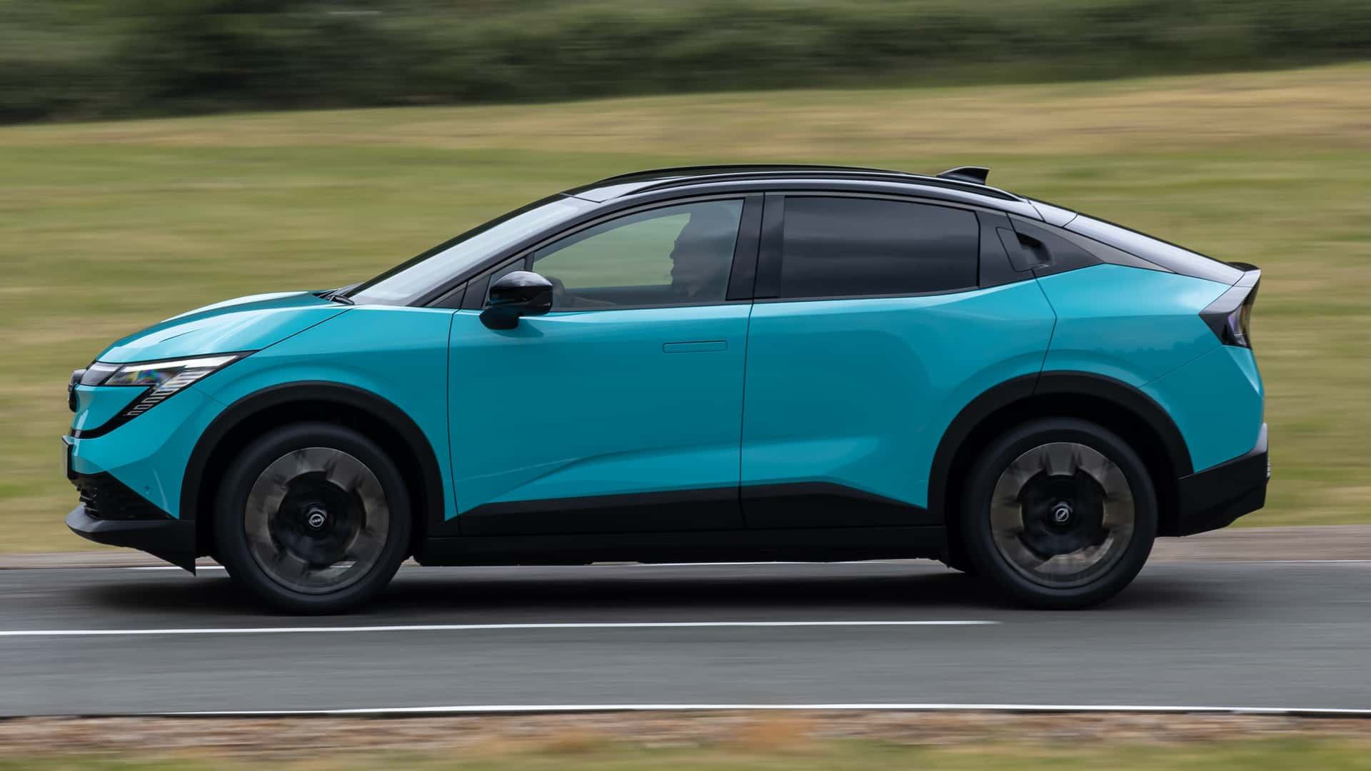 Nissan Leaf 2026 року