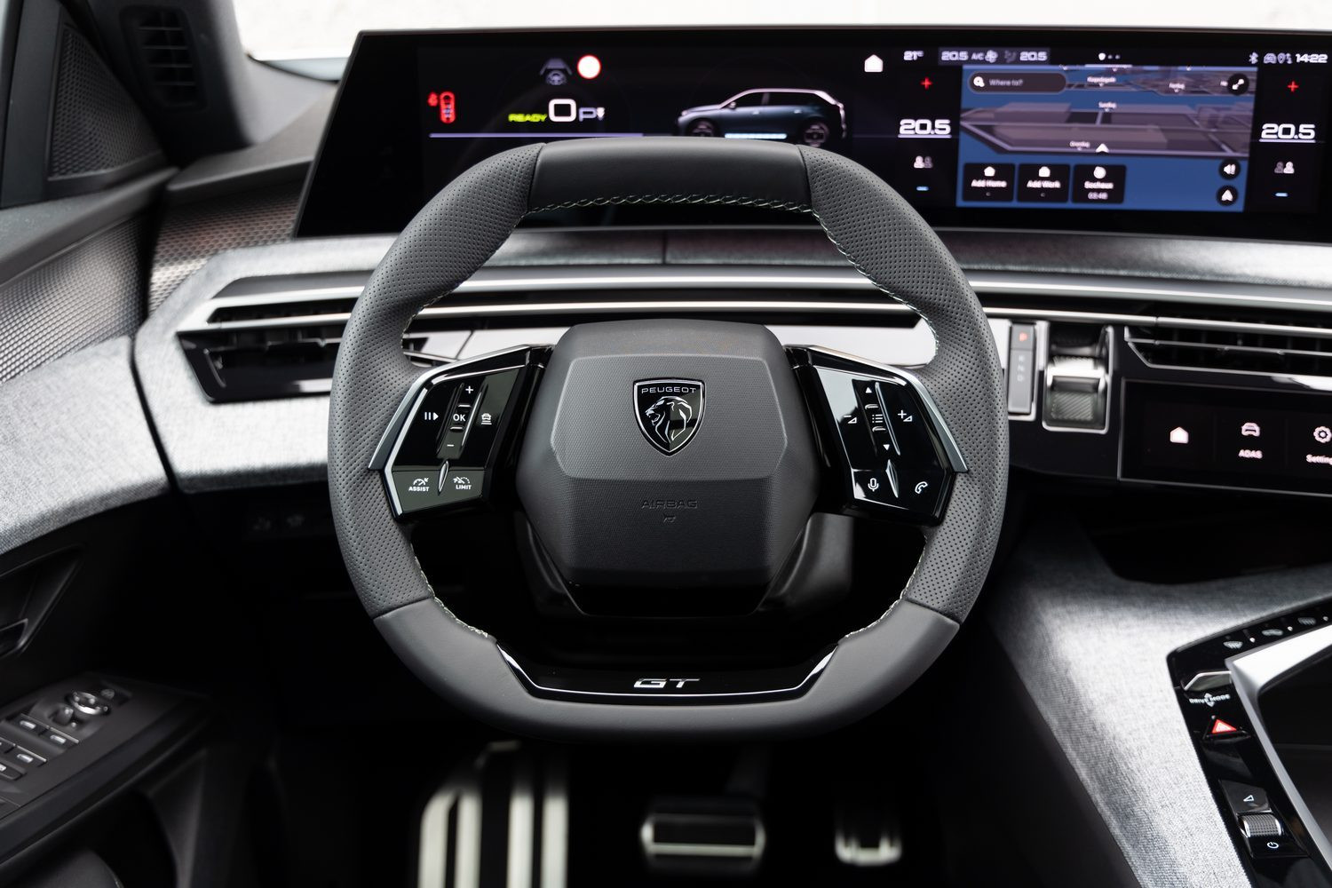 Peugeot 5008 2025 року