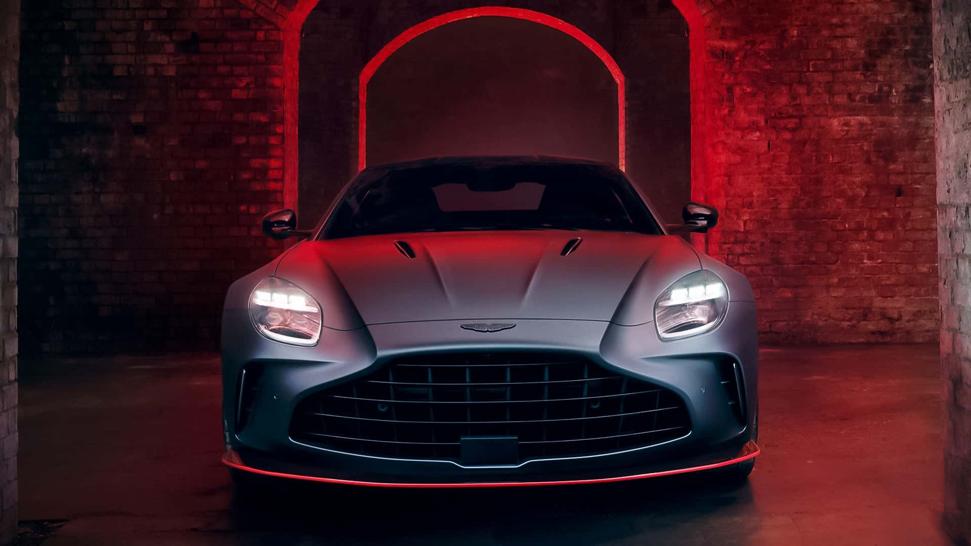 Aston Martin Vantage S
