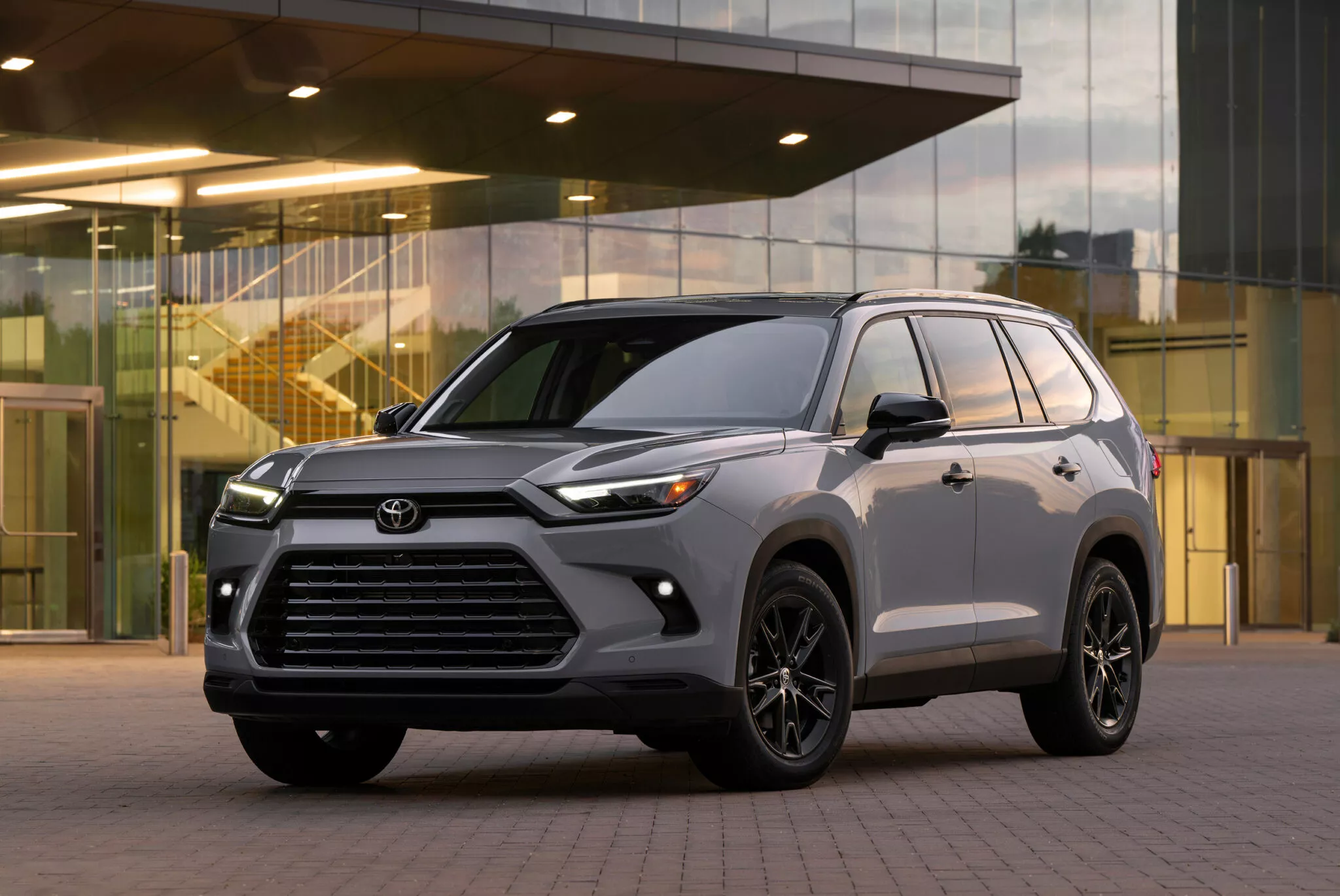 Toyota Grand Highlander 2026 року