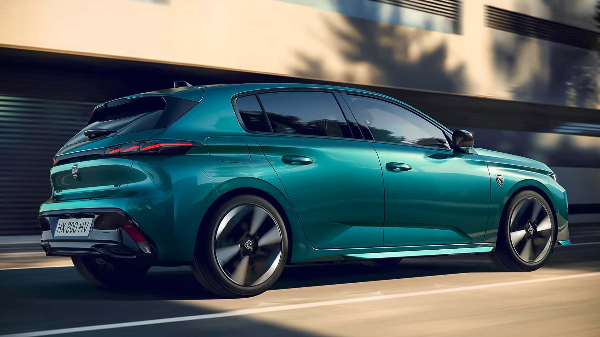 Peugeot e-308 2025 року