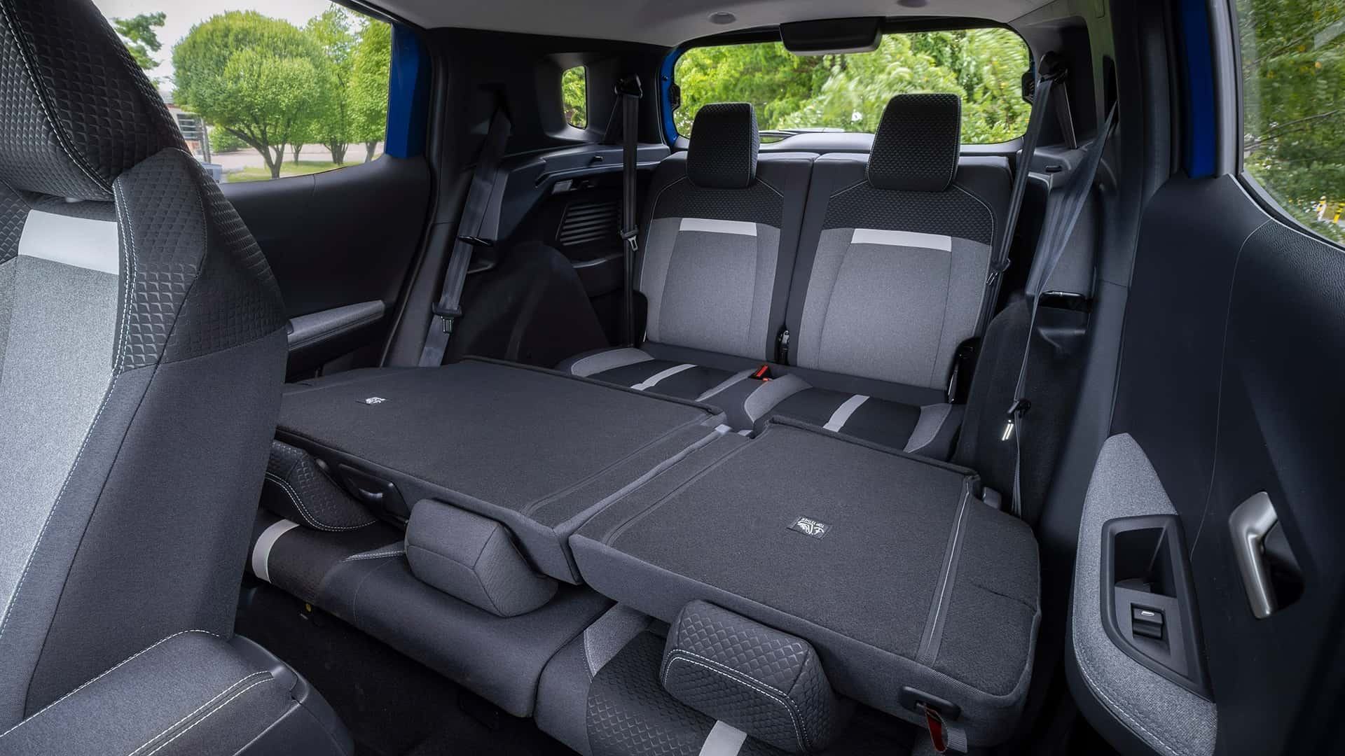 Opel Frontera GS (7-місна) 2025 року