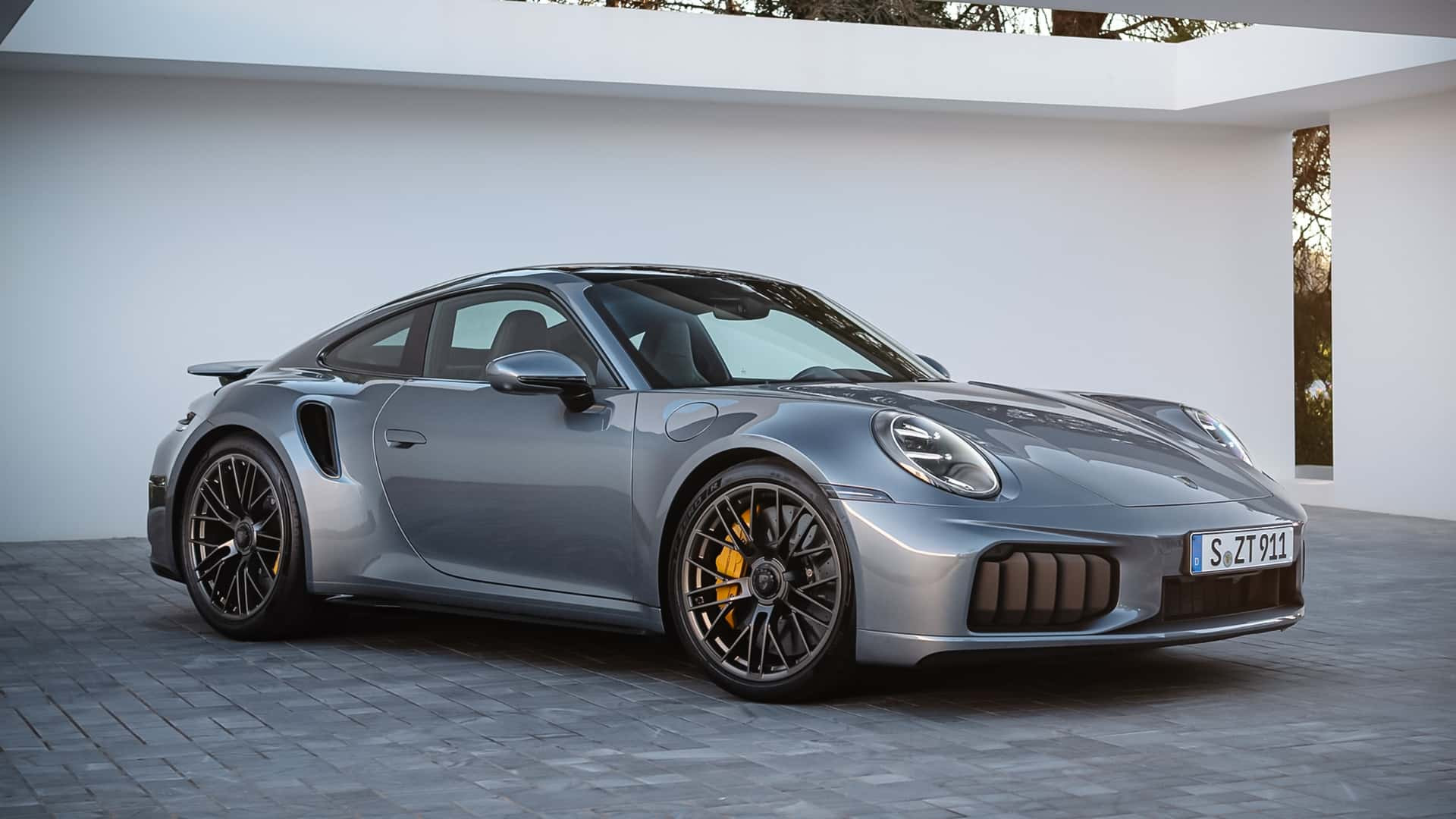 Porsche 911 Turbo S 2025 року