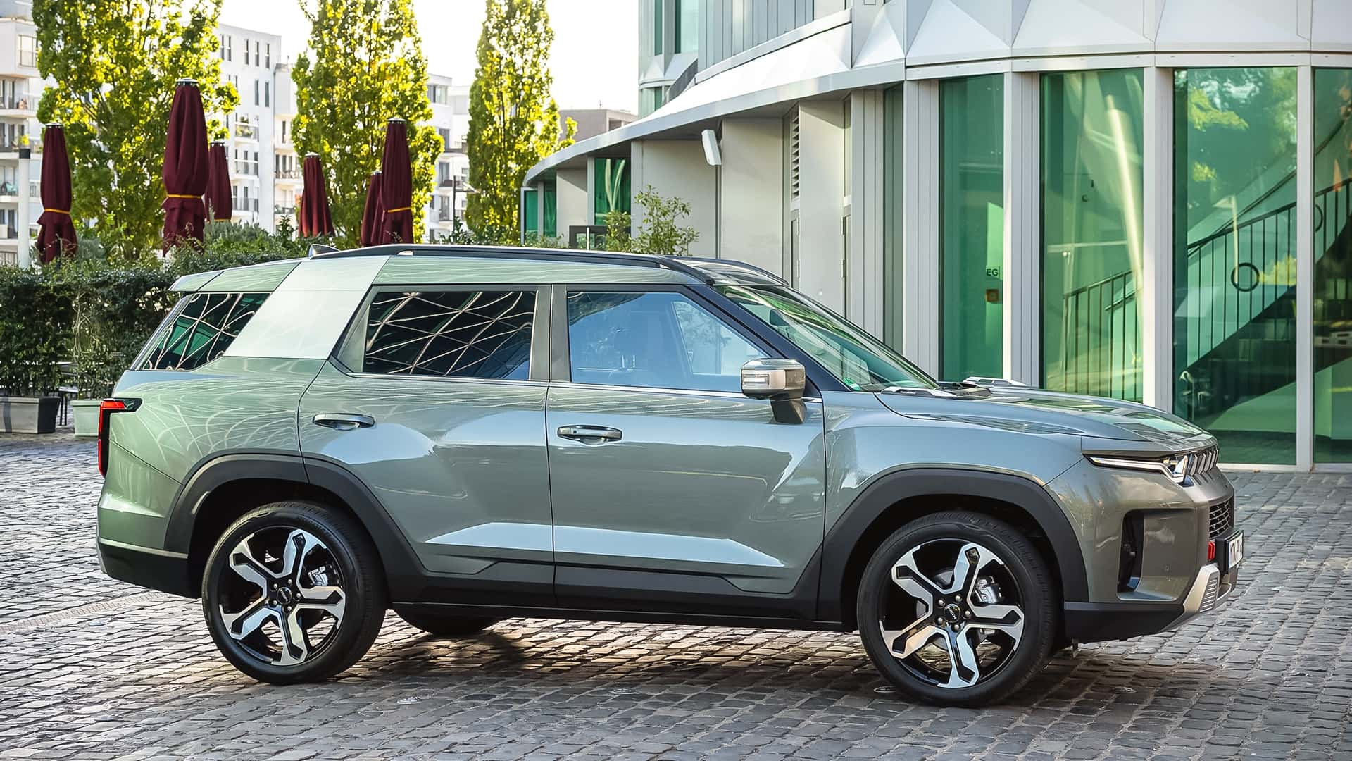 KGM Torres Hybrid 2025 року