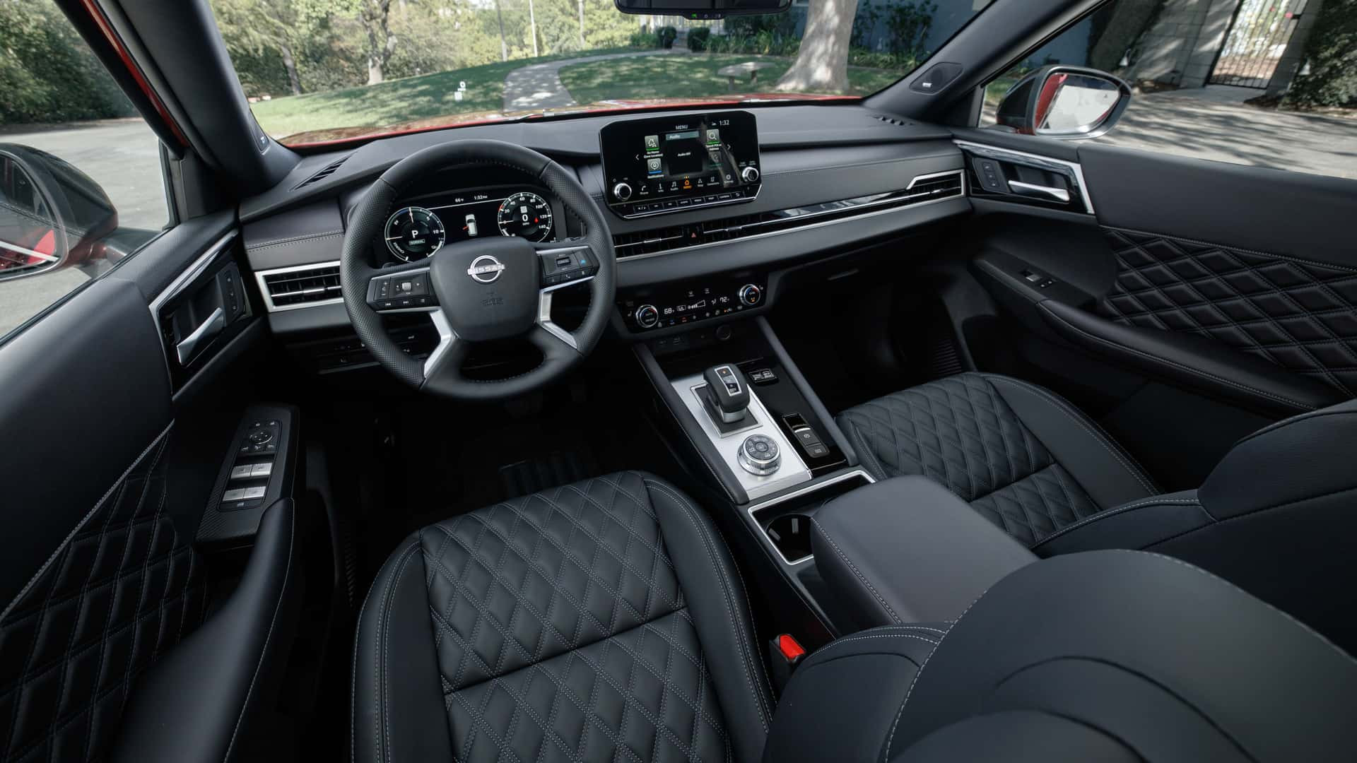 Nissan Rogue PHEV 2026 року