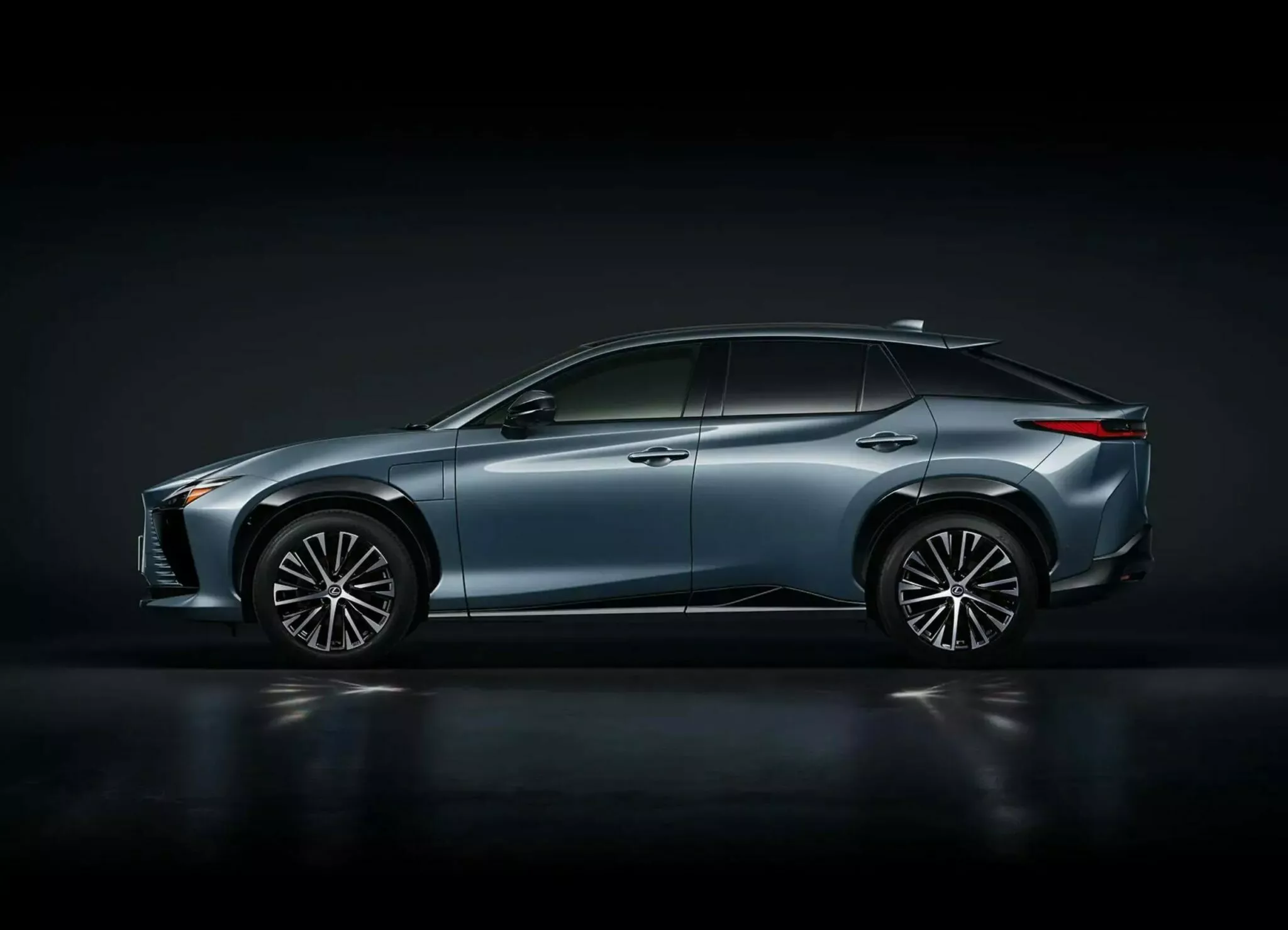 Lexus RZ 500e 2026 року