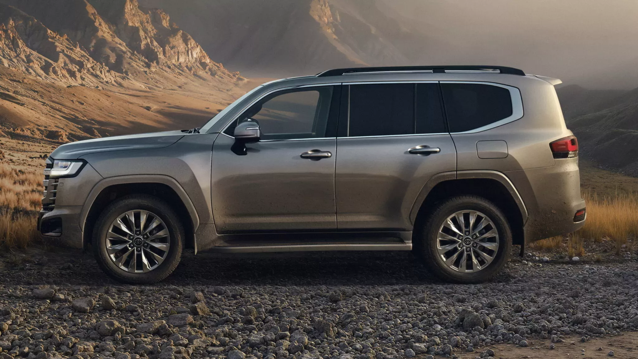 Toyota Land Cruiser 300 Hybrid 2026 року