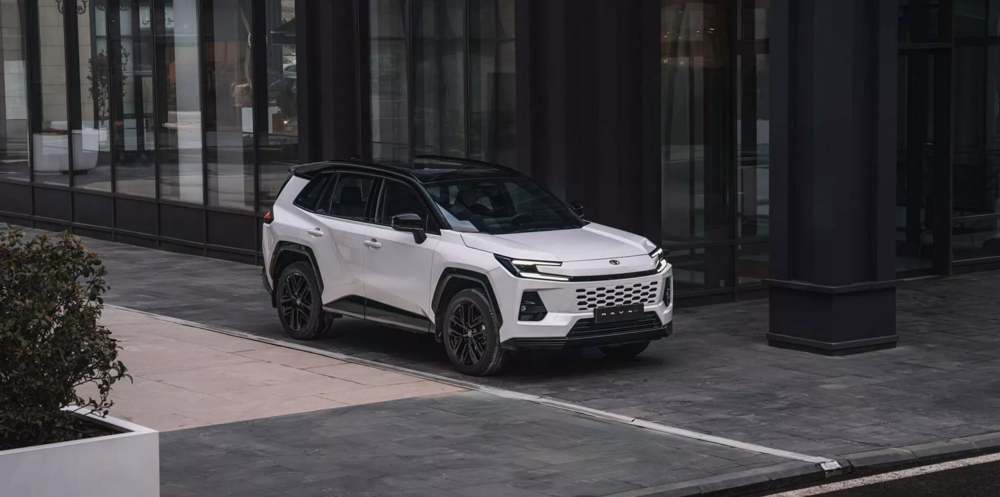 Toyota RAV4 2026 року