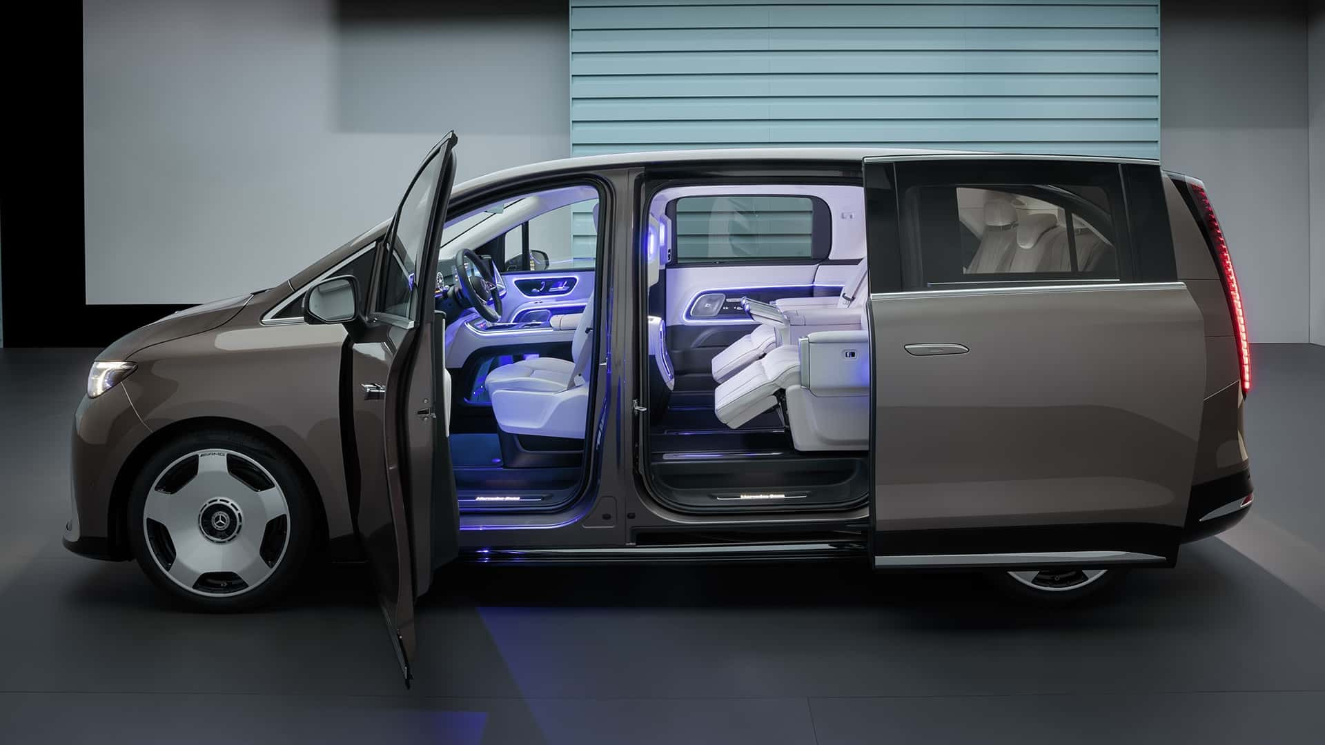 Mercedes VLE 300 2027 року