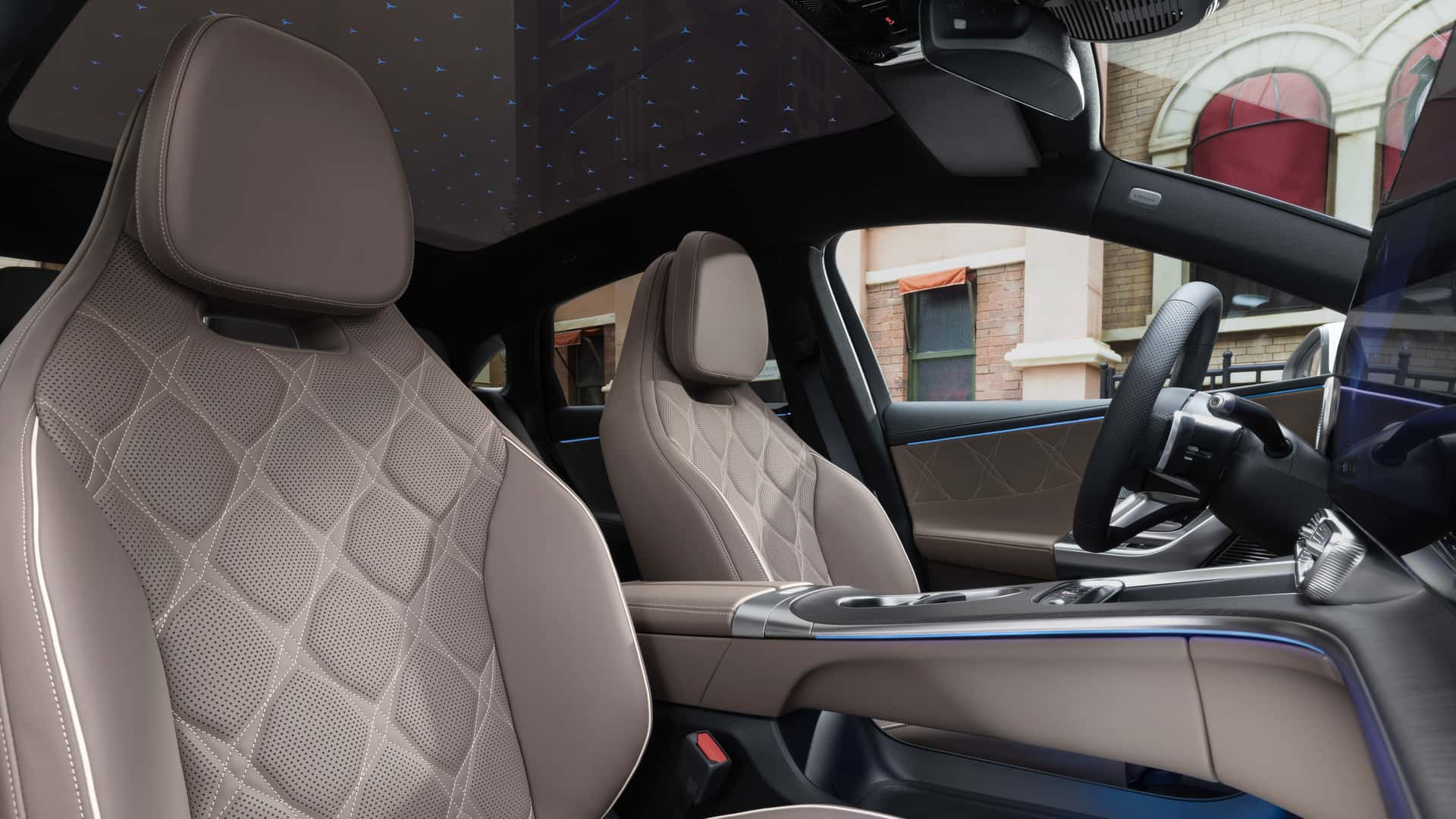 Mercedes C-клас 2027 року