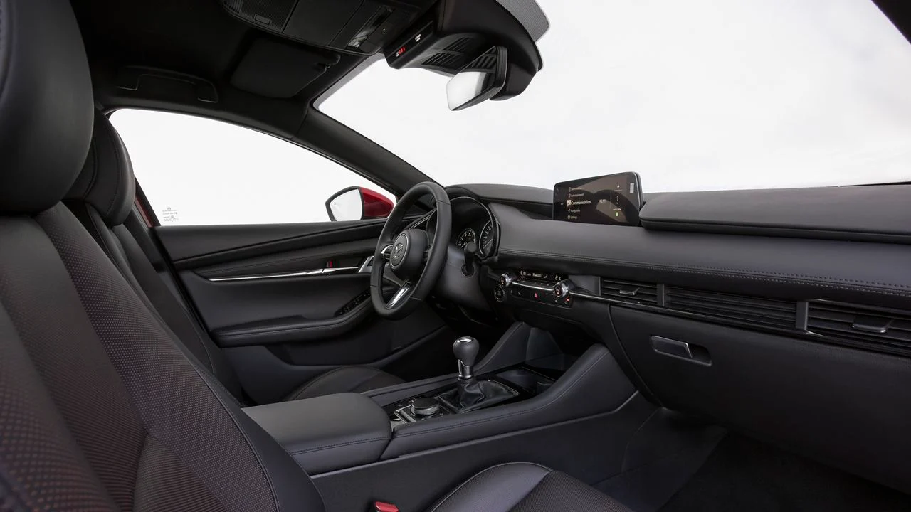 Mazda3 2027 року