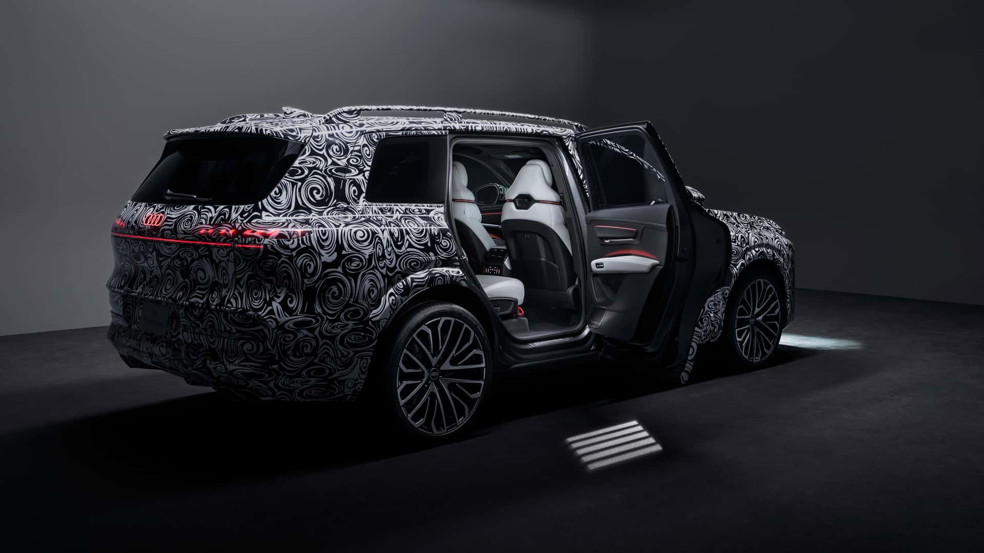 Audi Q9 2027 року