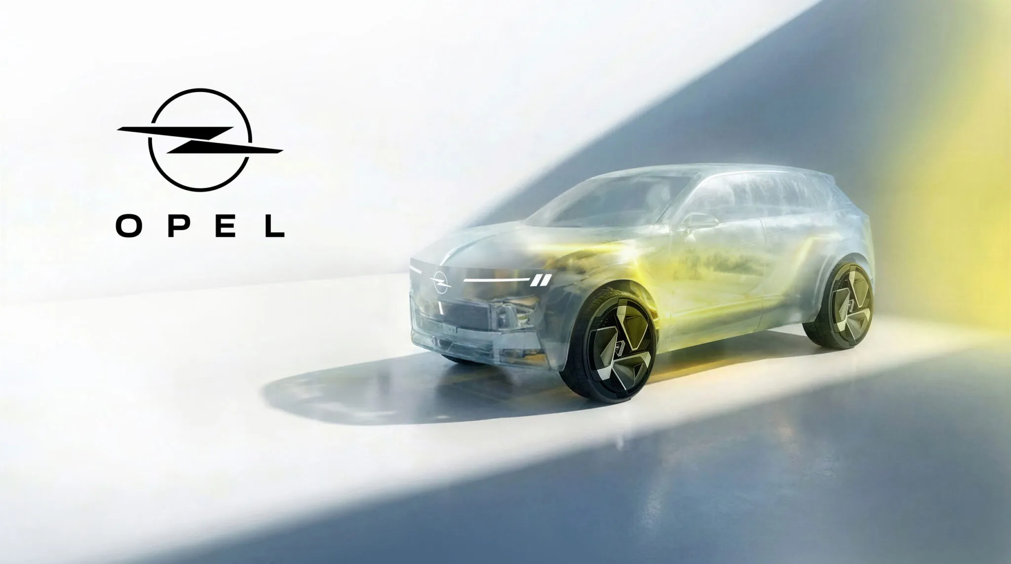 Кросовер Opel на базі Leapmotor